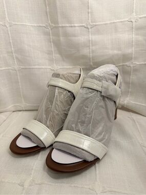NWT Giani Bernini Hadleyy White Croc Heel Sandals 9.5M
